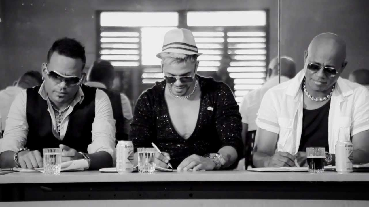 La Charanga Habanera y David Calzado_maxresdefault.jpg